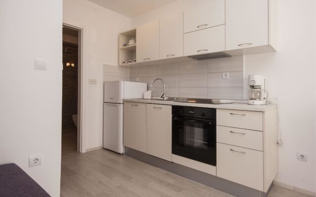 Apartments Vinka Brodarica