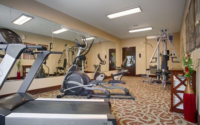 Best Western Plus Eastgate Inn & Suites