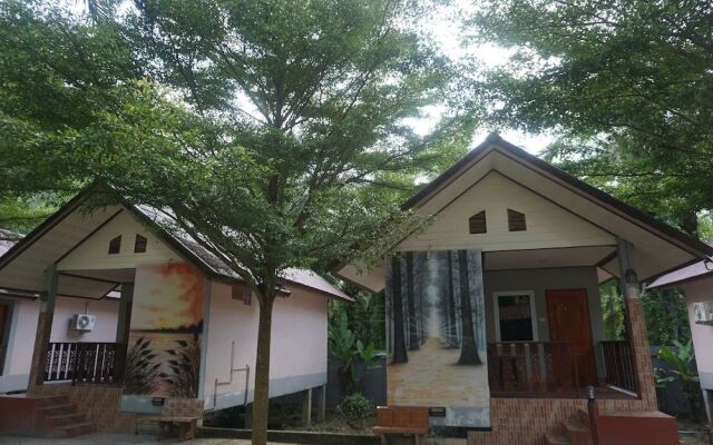 Thumneab Guesthouse