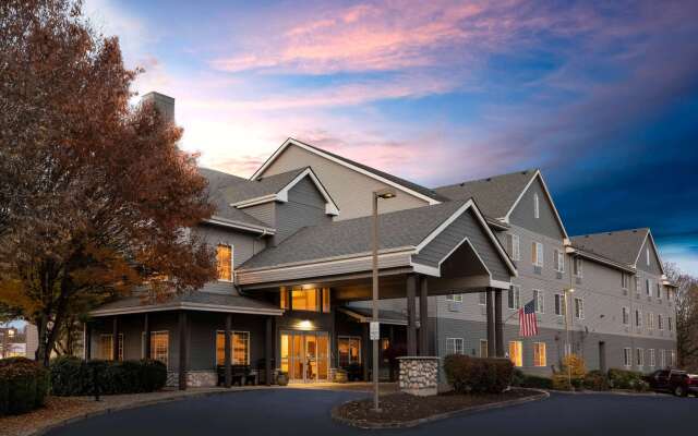 La Quinta Inn & Suites by Wyndham Eugene