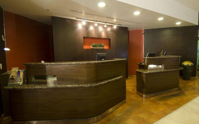 Courtyard by Marriott Puebla Las Animas