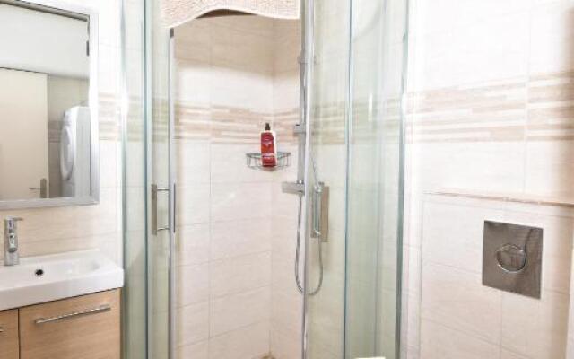 T2 entièrement rénové Chabian Port Camargue