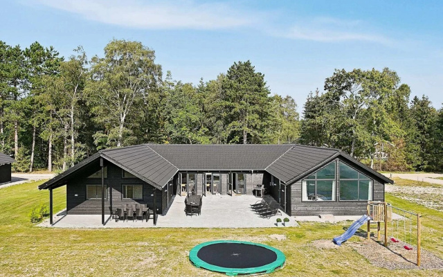 5 Star Holiday Home in Frederiksvaerk