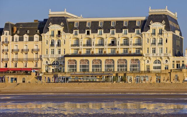 Le Grand Hotel de Cabourg - MGallery Collection