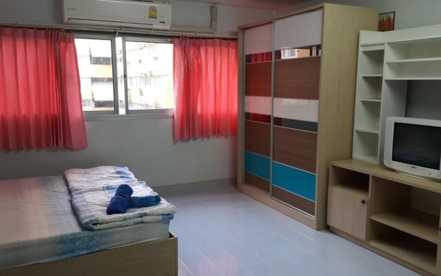 Mink Condo Muangthong C7