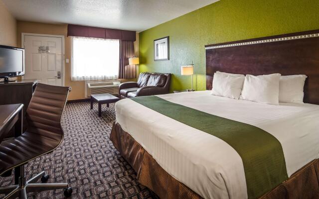 SureStay Hotel by Best Western Floresville