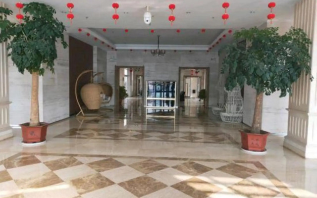 Swan Lake Hotel