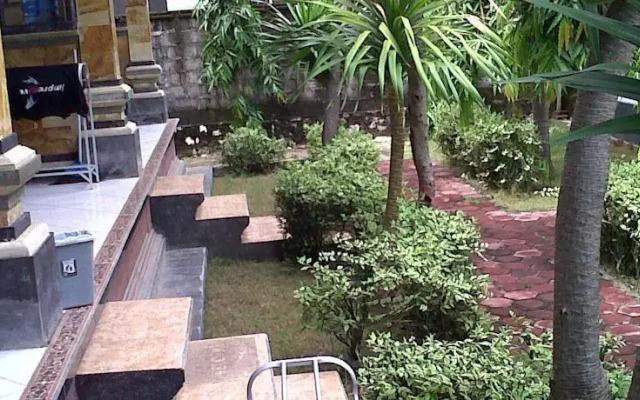 Nusa Dewata Bungalows