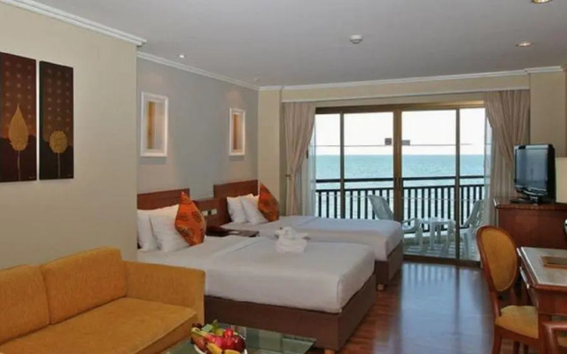 Imperial Hua Hin Beach Resort