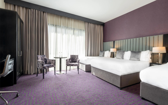 The Trinity City Hotel