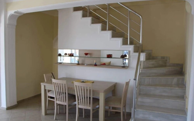 Stunning 4-bed Villa in Avsallar, Alanya