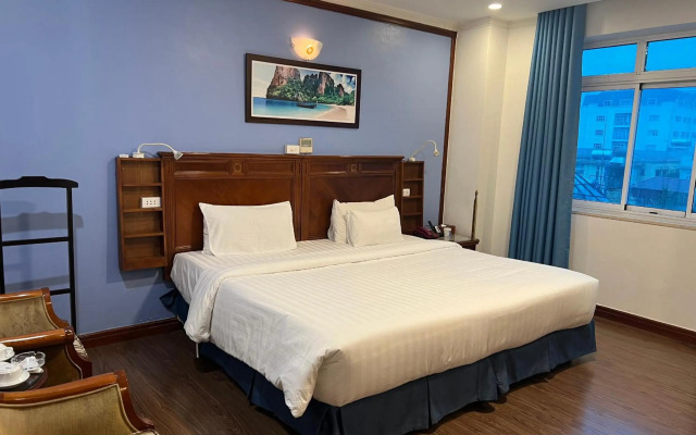 A25 Hotel - 19 Phan Dinh Phung