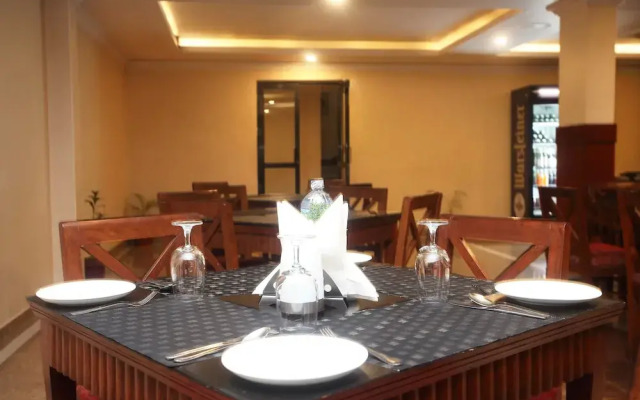 Capital O 699 Hotel Sneha