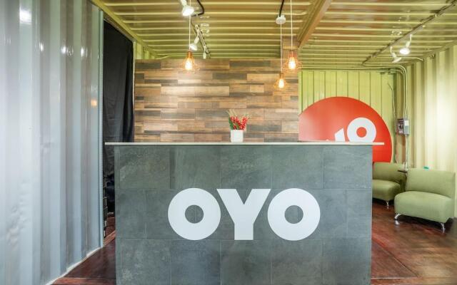 Oyo Hotel Bed Box