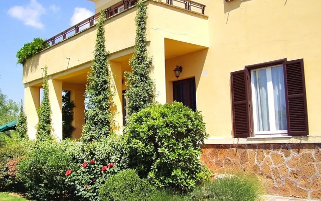 Villa Montecasciano - 8 Sleeps Private Garden