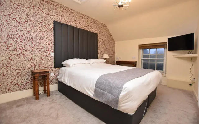 The Halford Bridge Inn