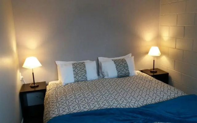 Amble In Motel