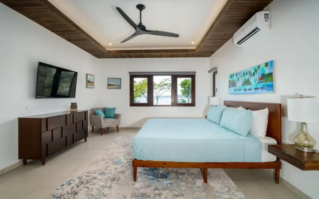 NEW Oceanfront 5 Bedroom Private Island Villa