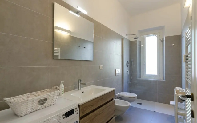 JOIVY Bright Apt For 5, Near Beach, In Camogli