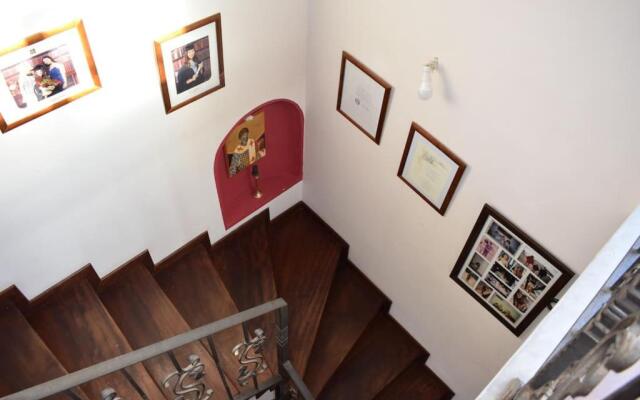 Private Villa AKOBARA, 2km from city center