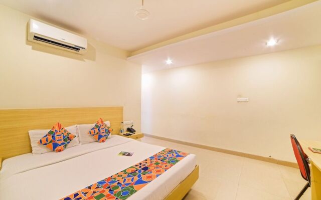 FabHotel Vinflora Banjara Hills