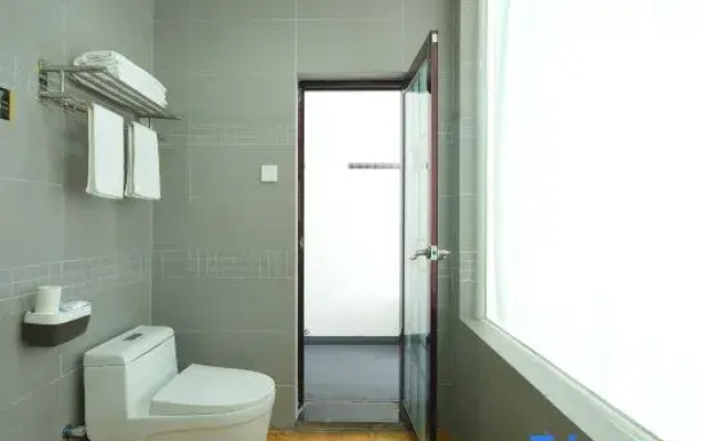 166 Hotel (Lijiang Ancient City)