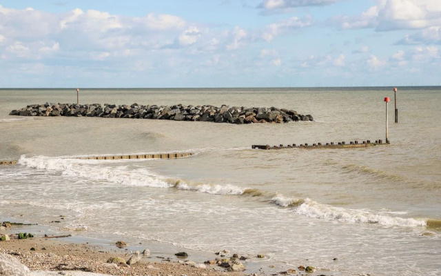 8 Sea Way