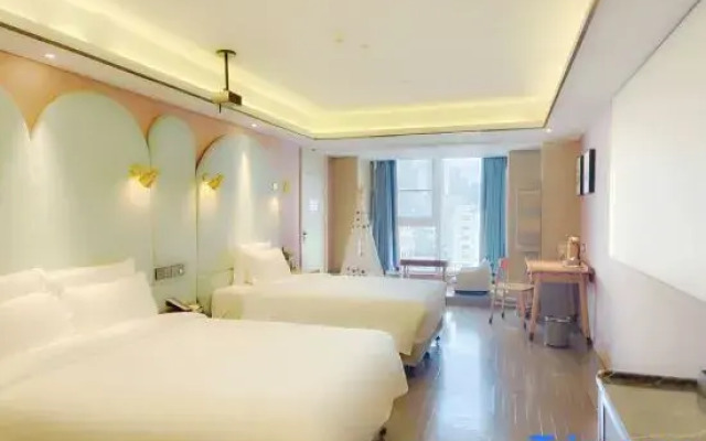 Ms Beluga Hotel