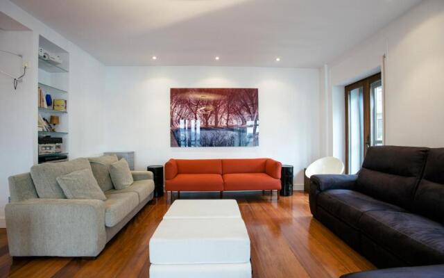 Alderdi Eder by People Rentals