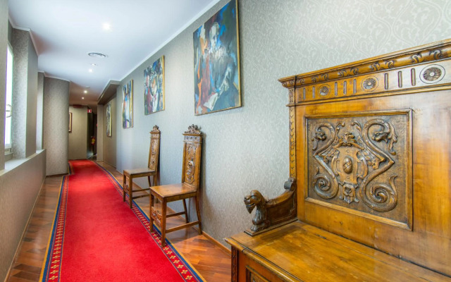 Hotel Regina