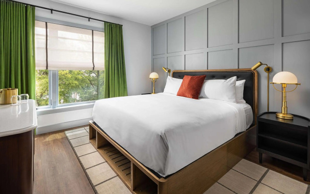 Wylie Hotel Atlanta, Tapestry Collection by Hilton