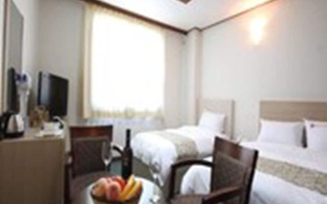 Tongyeong Tourist Hotel