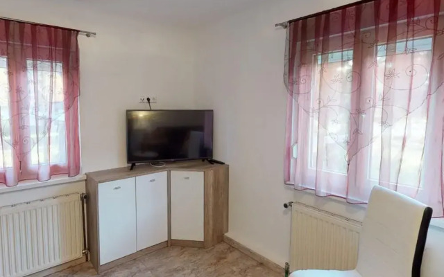 Pretty Holiday Home in Bodensdorf am Ossiacher See