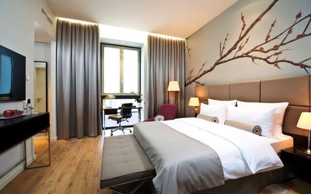 Crowne Plaza Berlin - Potsdamer Platz, an IHG Hotel