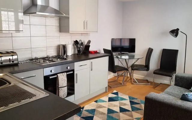 Suitely Berkeley Apartments