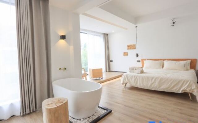 Wuzhen Xizha Pian'an Yiyi Weichi Homestay