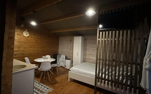Eco houses of Loo