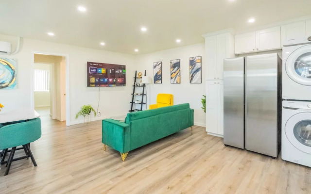 Modern Family Getaway With Spacious Living Areas