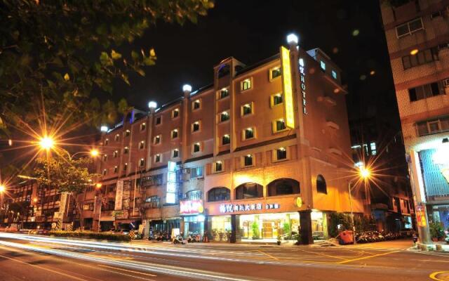 Young Soarlan Boutique Hotel-Flag Tainan