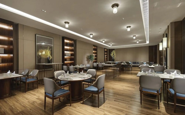 Yuanchang Grand Harbourview Hotel