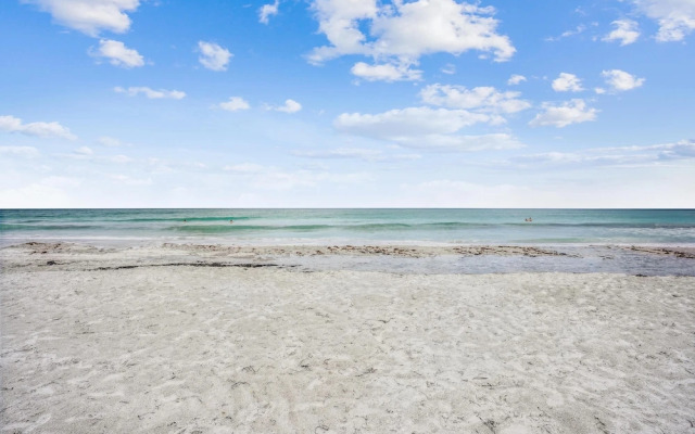Pelican Pointe 4C