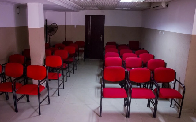 Theodawn Hotels at Suite 29