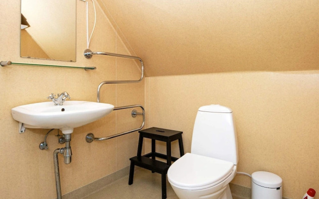 2 Person Holiday Home in Hejls