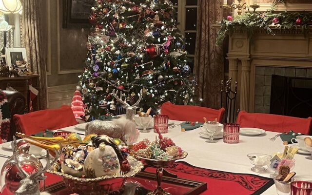 The Pendleton House Bed and Breakfast