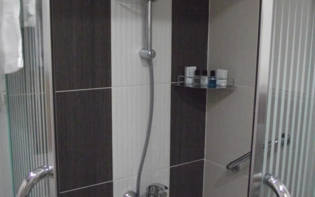 Crystal Suites