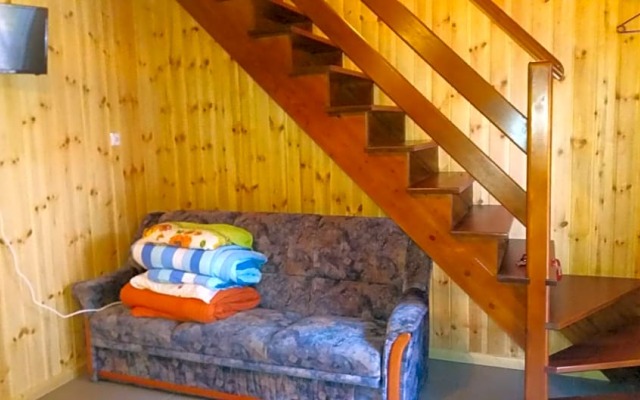 Domki nad jeziorem w Karłowicach