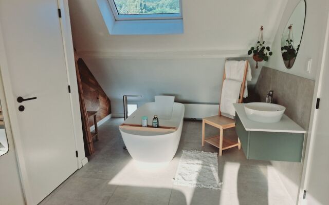 Zennon Rooms