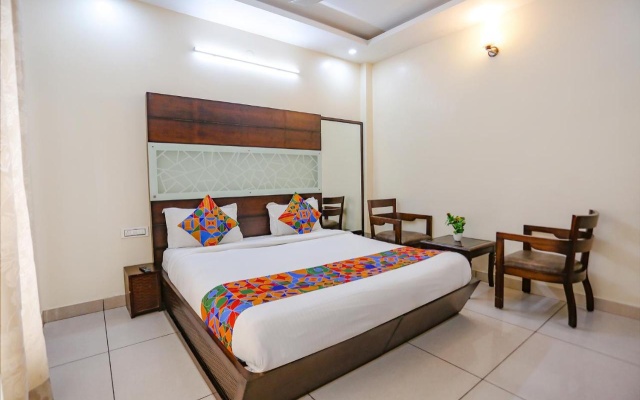 FabHotel Winterline Inn