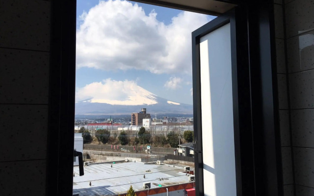 Hotel Lumiere Gotenba (Adult Only)