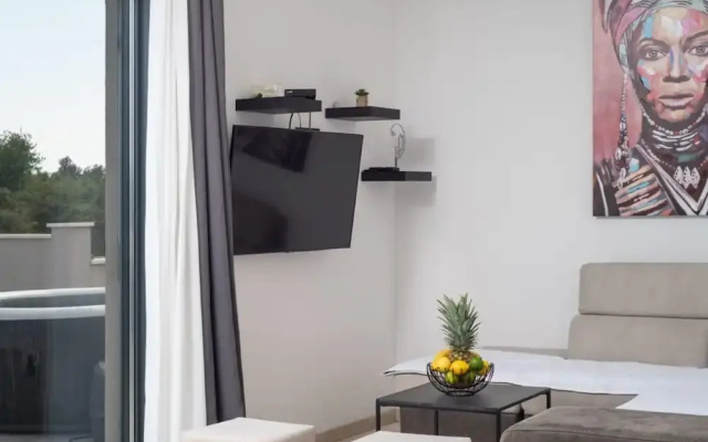 Apartment Infinity